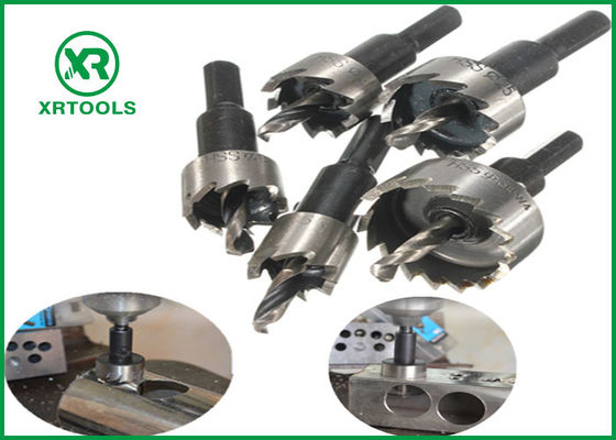 kaufen Weiße fertige Höhenflossenstations-Loch-Säge, geriffelte Zähne asphaltieren Loch-Säge-Metallbohrung on-line-Fertigung